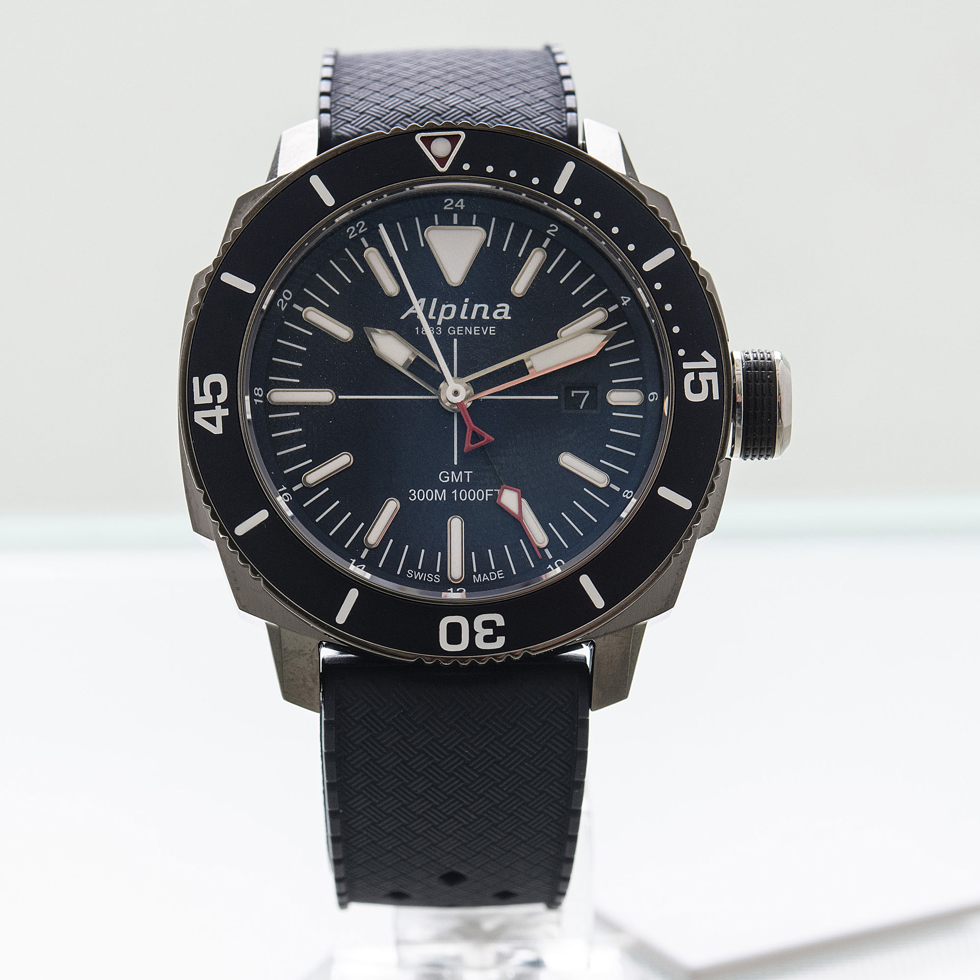 Alpina Seastrong Diver GMT Date Blue Quartz Men's Watch Ref. AL-247LNN4TV6
