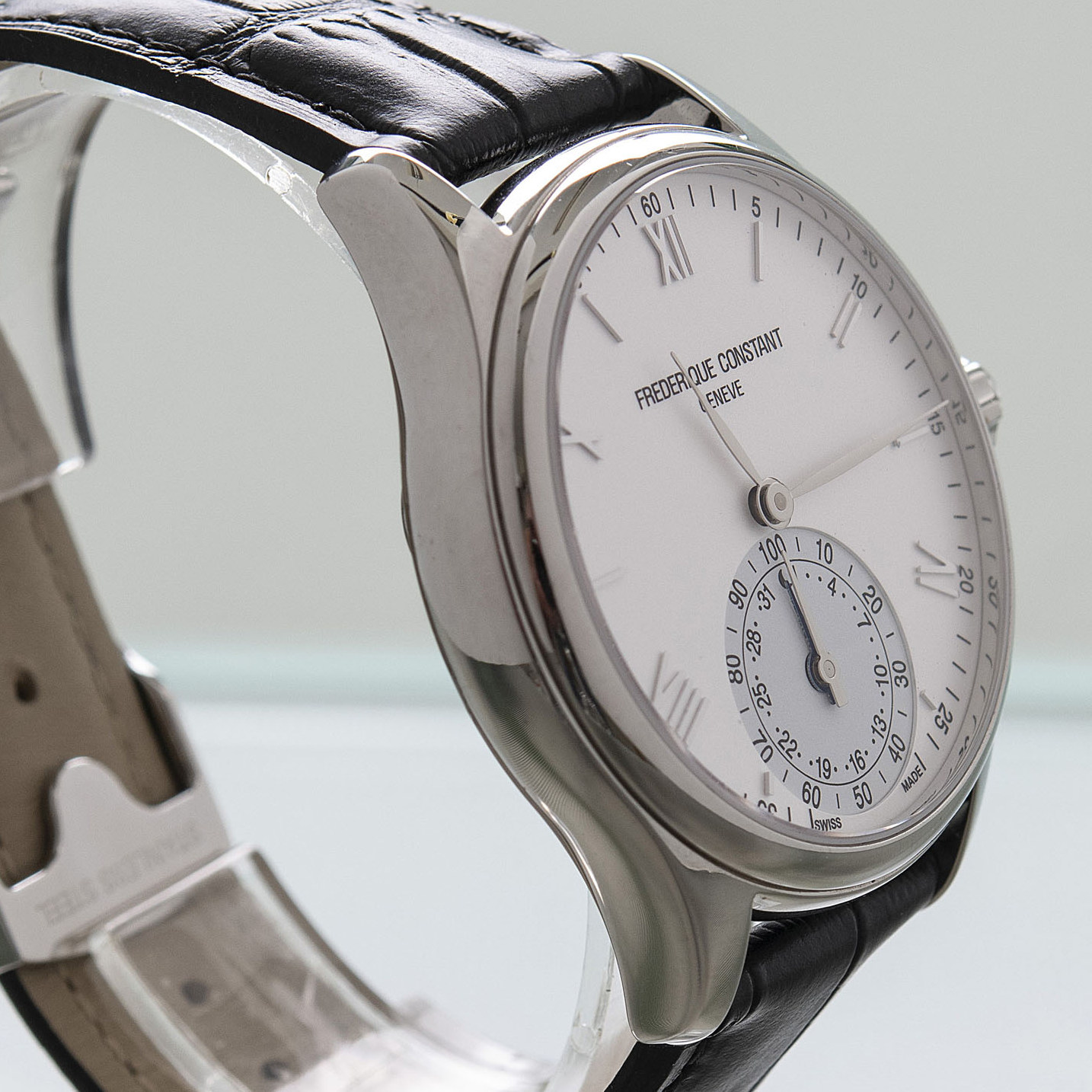 Frederique Constant Horological Smartwatch tracking Sleep Date FC-285S5B6