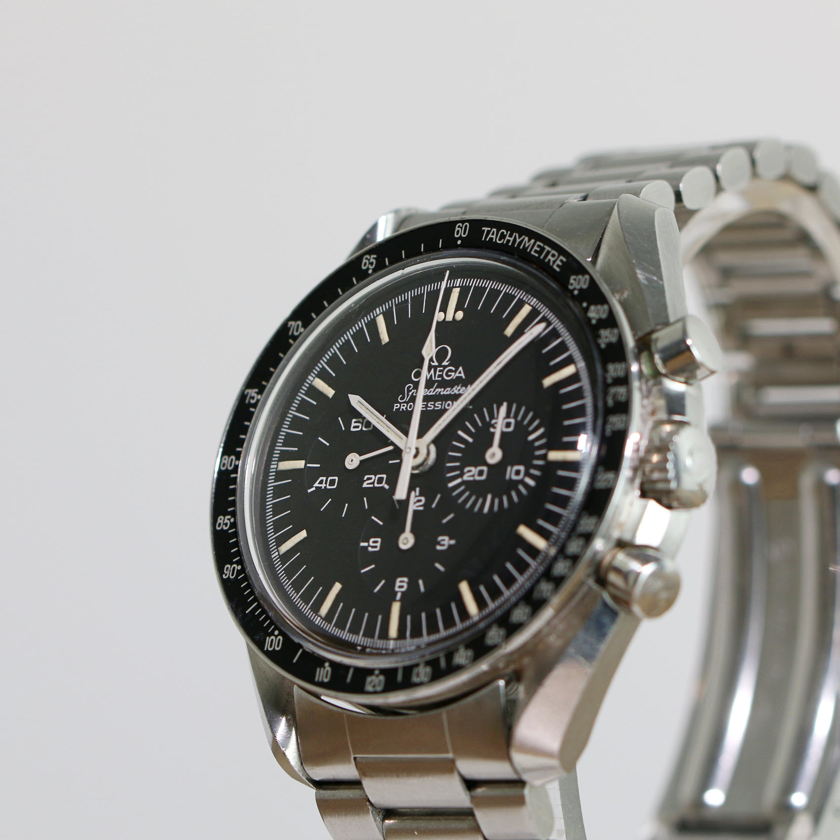 Omega_Speedmaster_145.022_sn44